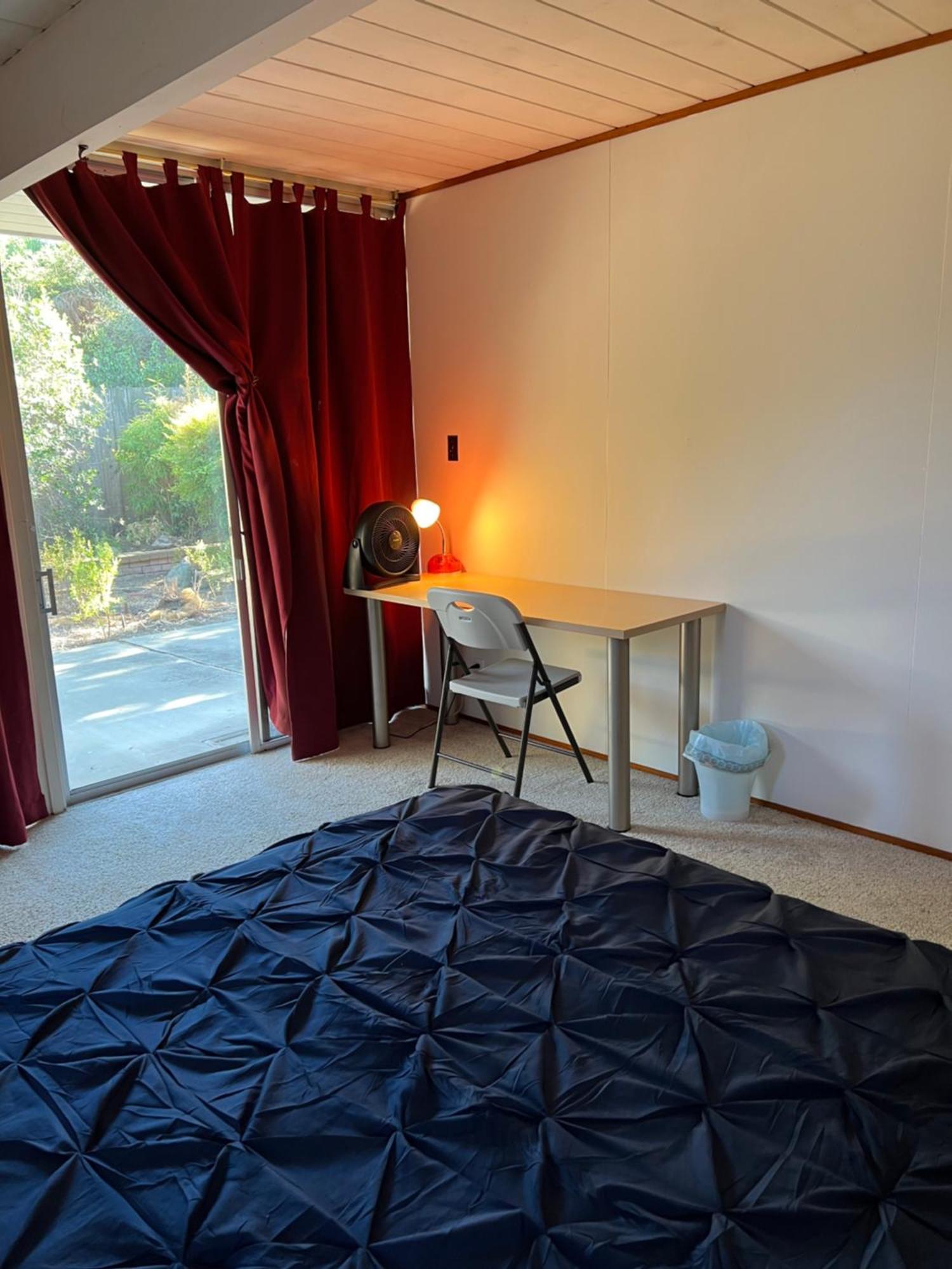 Private Rooms 2-1 森尼维耳市 外观 照片